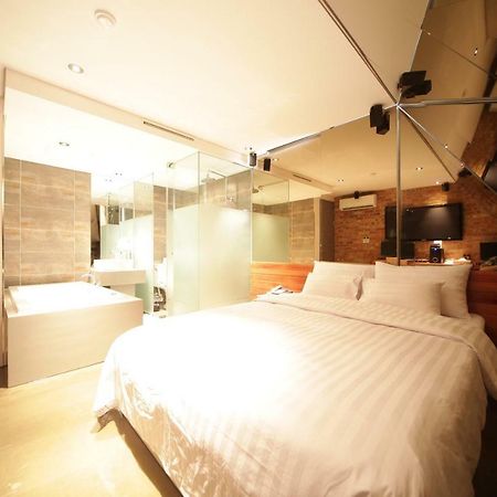 Hotel Pop Jongno Seoul Ngoại thất bức ảnh